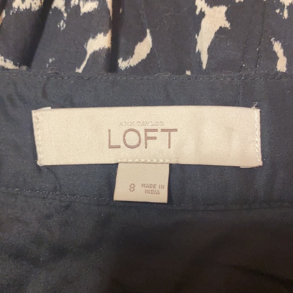 Loft Black Lace Knee Length Skirt Size 8 - Picture 3 of 3